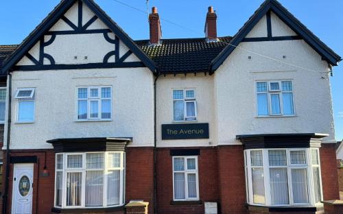 Scunthorpe Hotel | OYO The Avenue