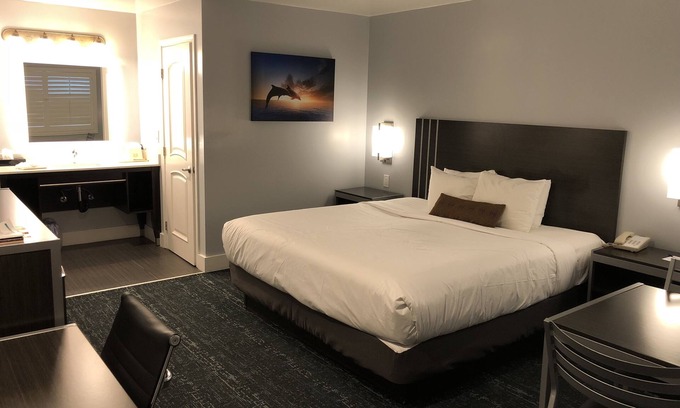 North Fremont Street Hotel | Pacific Inn