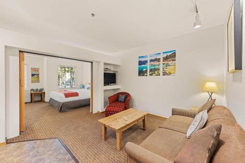 Olympic Valley Apartment | Palisades Tahoe Lodge Rentals Studio #144