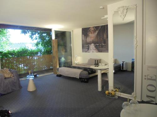 Aachen Apartment | Pallazzo Alfonso