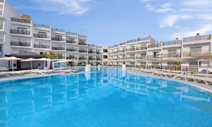 Torrenova Hotel | Palmanova Suites by TRH