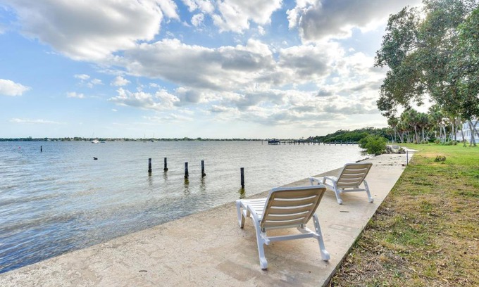 Palmetto House | Palmetto Home with Manatee River Access!