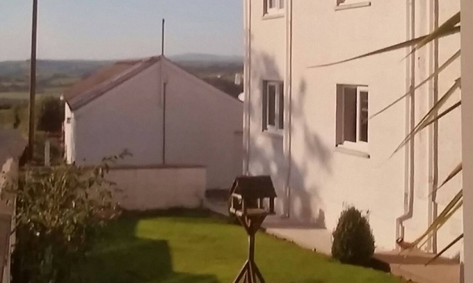 Banc-y-felin Hotel | Pantysgyfarnog