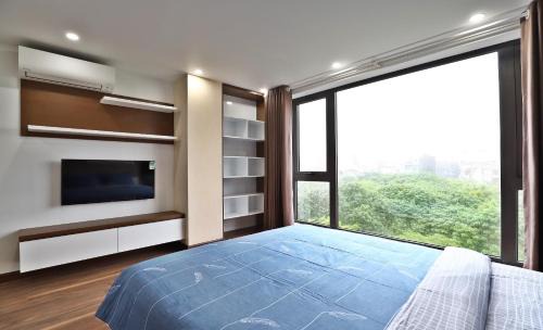 Tay Ho Hotel | Paradise Apartment Xuan La