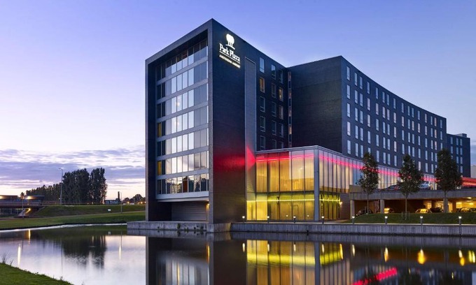 Lijnden Hotel | Park Plaza Amsterdam Airport