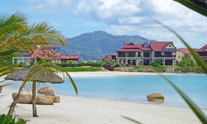 Mahe Island Condo | Passion, Eden Island: Private stair to the beach, quiet and peaceful, 2-4 guests