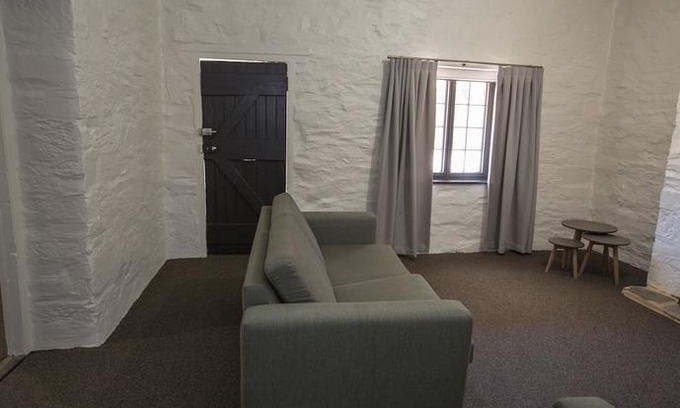 Burra Cottage | Paxton Square Cottages