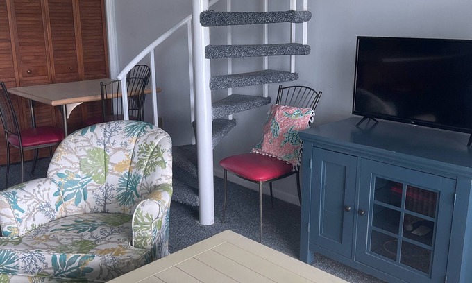 Emerald Isle Condo | Peaceful, Gated community with Indoor & Outdoor Pools.Walk to beach, dining &fun