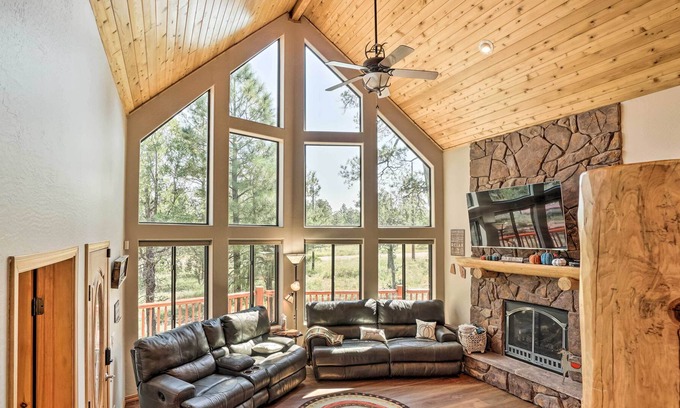 Happy Jack Cabin | Peaceful Happy Jack Cabin w/ Deck & Grill!