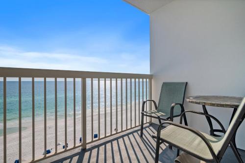 Destin Apartment | Pelican Beach Resort - Destin Condo Getaways by CLs