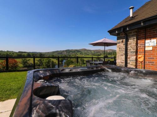 Builth Wells House | Pen Y Banc