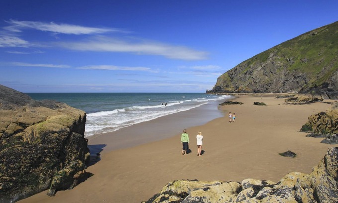 Tan-y-groes Bed & Breakfast | Penbontbren Luxury B&B