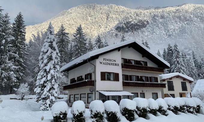 Lake Pressegger House | Pension & Apartments Waldkrieber