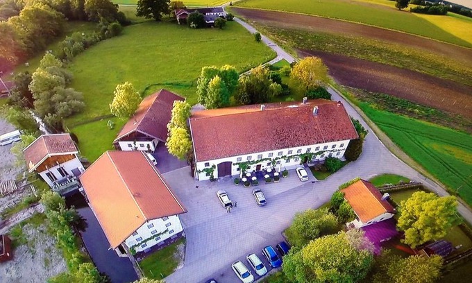Traunreut House | Pension Poschmühle