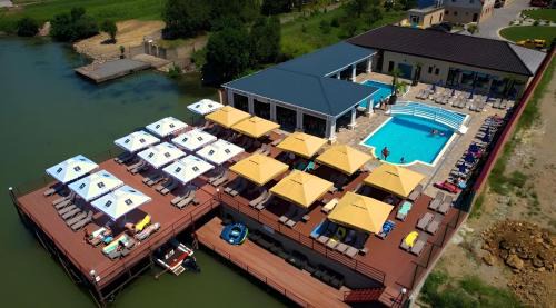 Moldova Noua Hotel | Pensiunea Elis