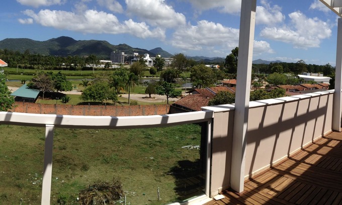 Cachoeira do Bom Jesus Apartment | Penthouse with SPA, Wi-Fi and cable TV 60 m from the sea with beautiful panoramic views