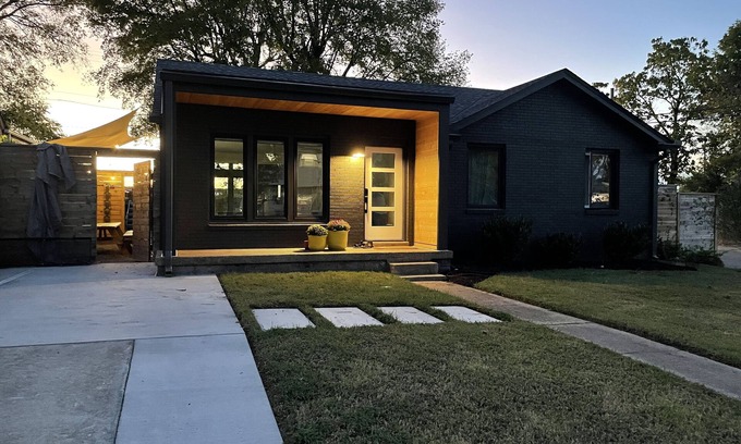 McFerrin Park House | Perfect sanctuary for 10 people minutes from downtown fun!