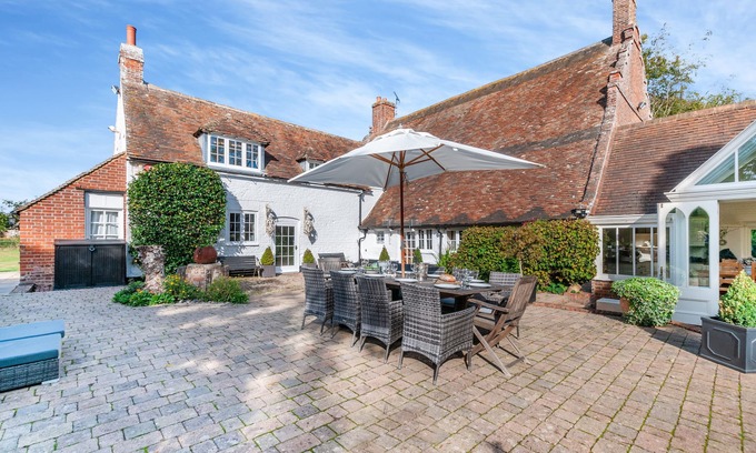 Westmarsh Other | Perry Farm by Bloom Stays - beautiful country farmhouse in quiet location sleeps 14