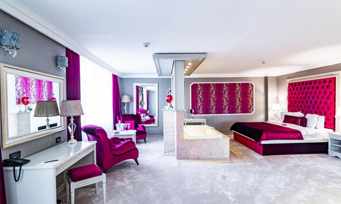 Baneasa Hotel | Phoenicia Grand Hotel