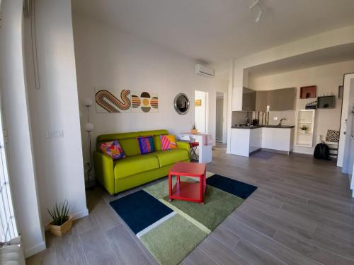 Capannelle Apartment | Pictadomus-viridis