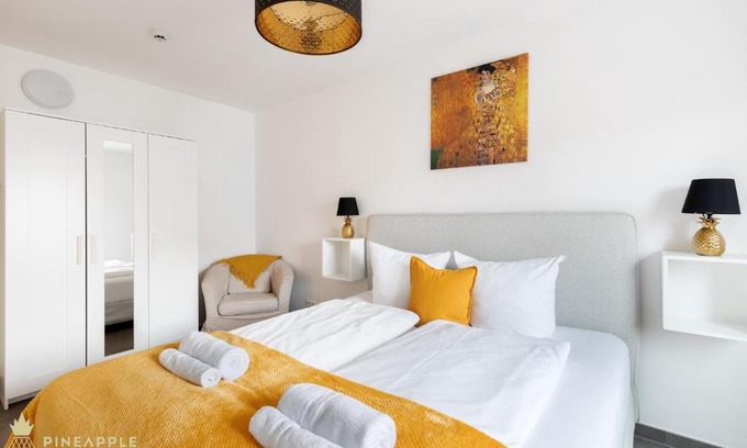 Wilsdruffer Vorstadt/Seevorstadt-West Apartment | Pineapple Apartments Dresden Zwinger VI - 98 qm - 1x free parking