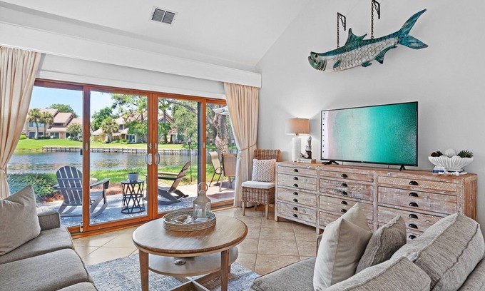 Sandestin Resort | PlayaBella-Sandestin® Escape|Golf Cart Included