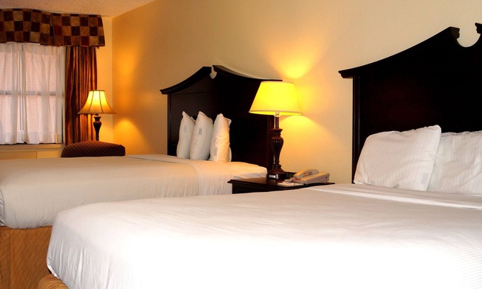 Claydesta Plaza Hotel | Plaza Inn