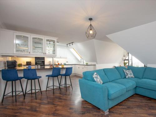 Boscundle House | Pochin House Apartment Penthouse