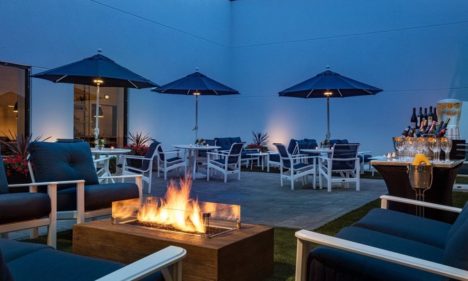 South Portland Hotel | Portland Sheraton at Sable Oaks