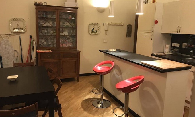 Molo Apartment | Porto Antico Antico apartment sissi near the aquarium- free WiFi