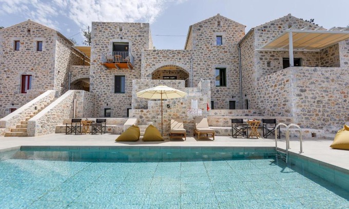 Limeni House | POSEIDON-APEA Villas