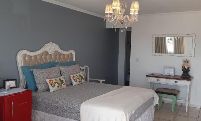 Foz do Iguacu Hotel | Pousada Cris Garden Bed&Breakfast