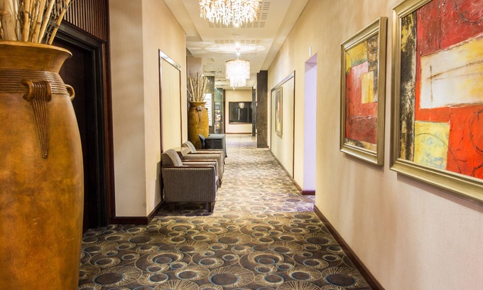 Kempton Park Hotel | Premier Hotel OR Tambo