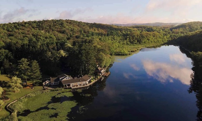 Highland House | Private 37 Acre Lake Estate on 164 Acres - 11 BR
