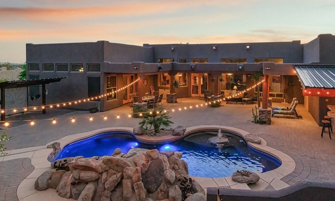 East Mesa House | Private Desert Resort, Heated Pool, King Beds, Scenic Mt. Views, Hiking & Golf