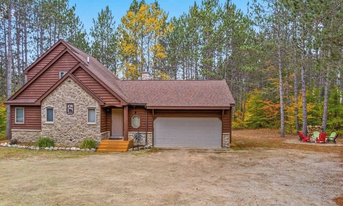 Mancelona House | Private Haven, 3B/2 Full Bath, Great Location, Dogs Welcome!