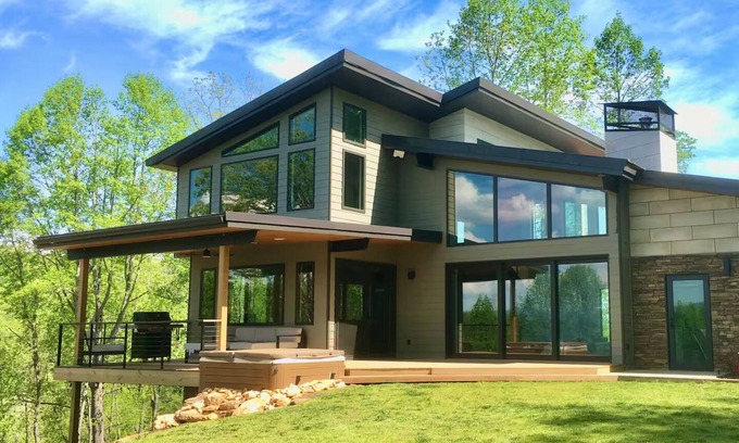 Marshall House | Private Mountain Top Escape with Hot Tub, Theater, Game Room & Fire Pit