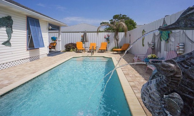 Crystal Beach Cottage | Private Pool, Small pets welcome, walk to beach, bikes and golf cart included