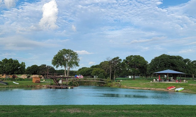 Wise County Resort | Private Retreat with Pond, Pool and Hot Tub!