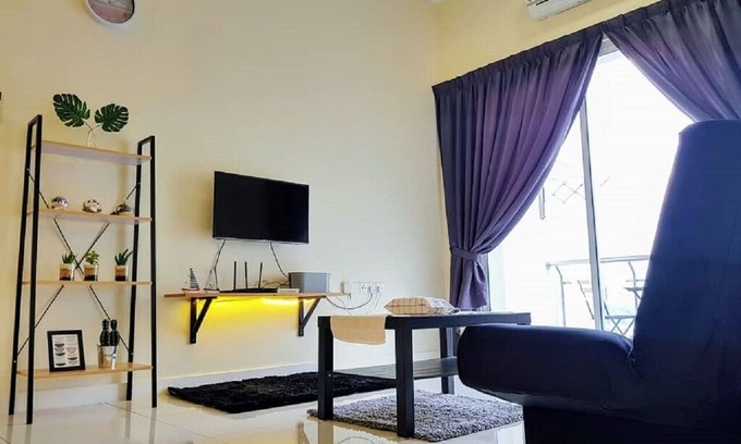 Bandar Puchong Jaya Apartment | Puchong Skypod 10 Pax IOI Mall Cozy Apartment