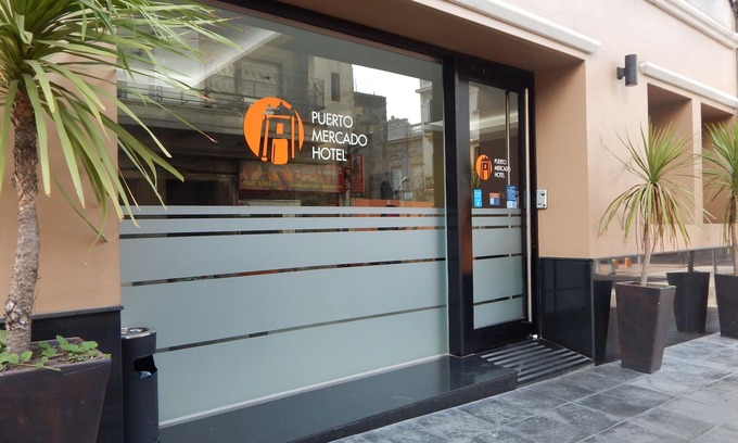 Ciudad Vieja Hotel | Puerto Mercado Hotel