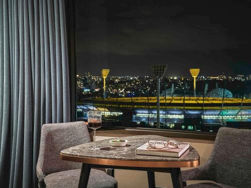 East Melbourne Hotel | Pullman Melbourne On the Park