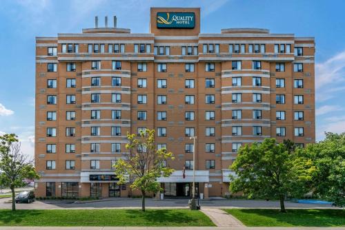 Anjou Hotel | Quality Inn and Suites Montreal East