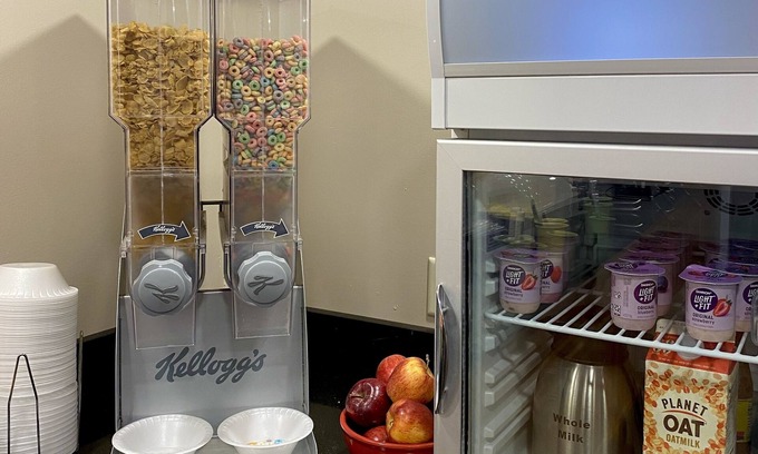 Bangor Hotel | Quality Inn Bangor Airport