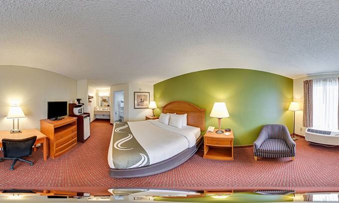 Gold Rock Hotel | Quality Inn Battleboro