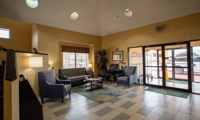 Baytown Hotel | Quality Inn Baytown - Houston East