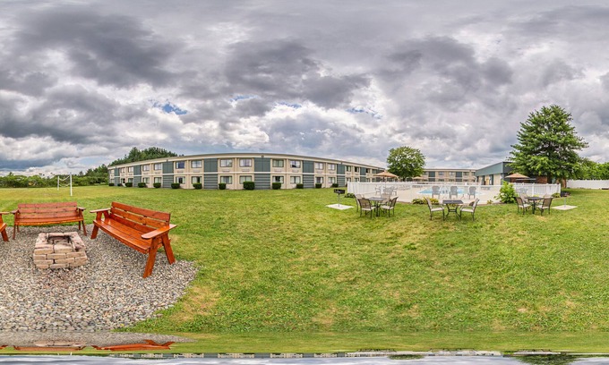 Oneonta Hotel | Quality Inn Oneonta Cooperstown Area