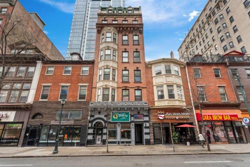 Midtown Village Hotel | Quality Inn Philadelphia Center City