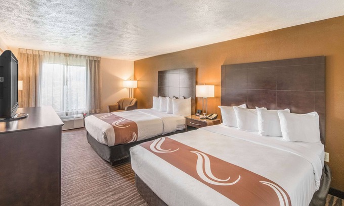 Walla Walla Hotel | Quality Inn & Suites Downtown Walla Walla