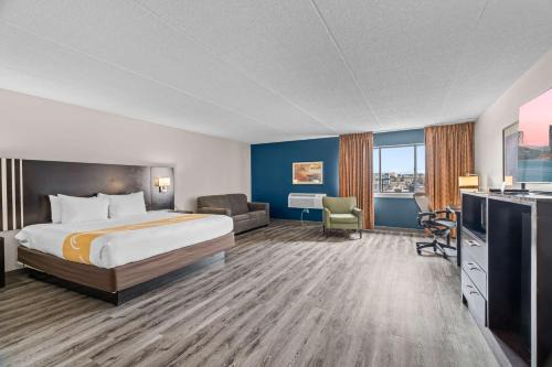 East Bloomington Hotel | Quality Inn & Suites Mall of America - MSP Airport